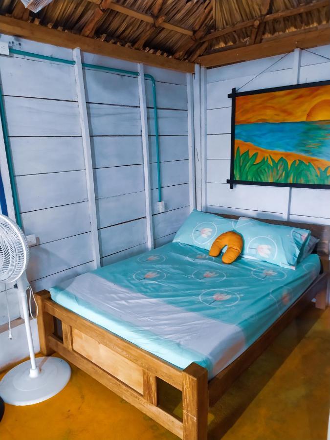 Rainbow Hostel San Bernardo del Viento Exteriör bild