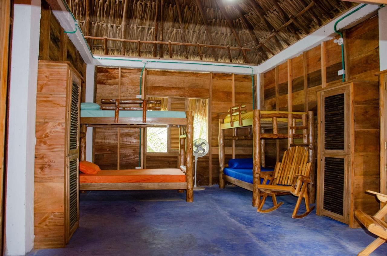 Rainbow Hostel San Bernardo del Viento Exteriör bild